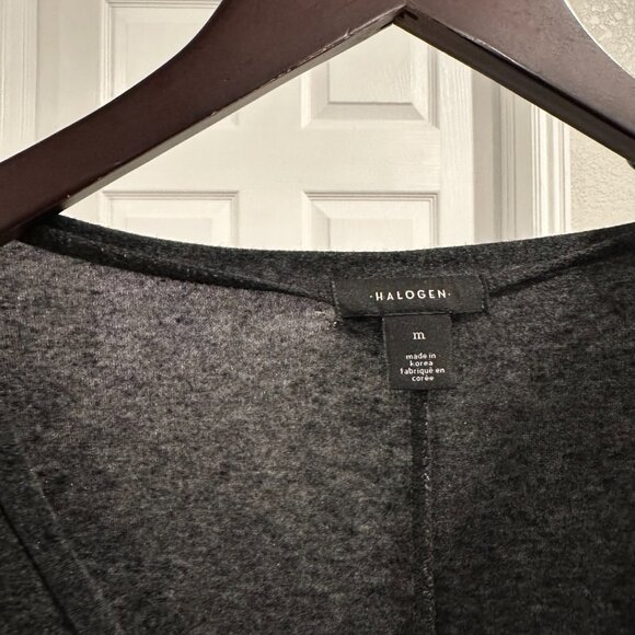 Halogen Sweater Womens Sz M Medium Gray V Neck Long Sleeve - Picture 3 of 4